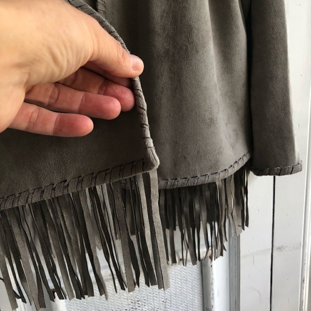 TAHARI FAUX SUEDE FRINGE JACKET - Picture 5 of 7